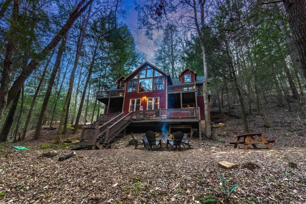 Private Creekside Cabin+Hot Tub,Pool Table, & Pets Ellijay Eksteriør bilde