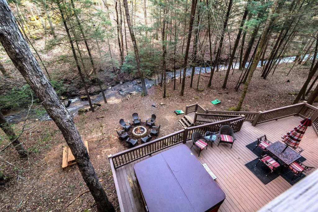 Private Creekside Cabin+Hot Tub,Pool Table, & Pets Ellijay Eksteriør bilde